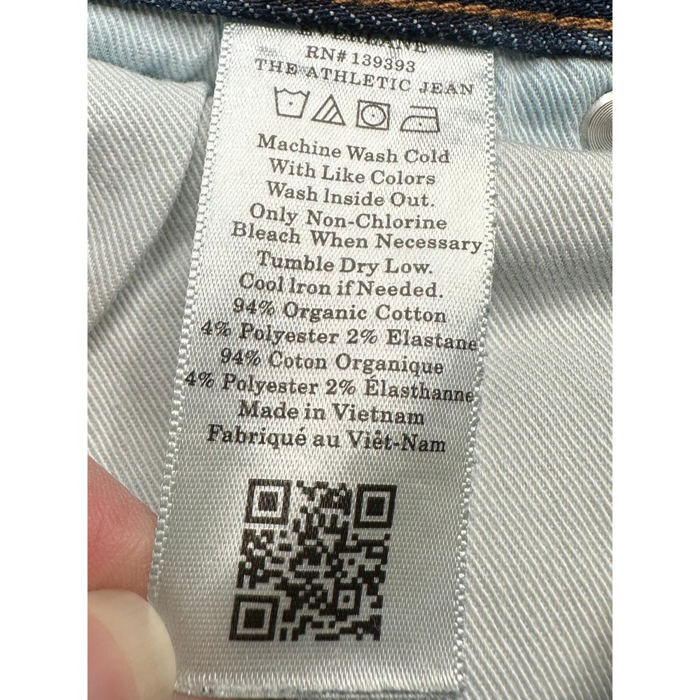 Everlane Uniform The Athletic Jean Mens 30x30 Dark Blue Organic Cotton Denim - Picture 4 of 7